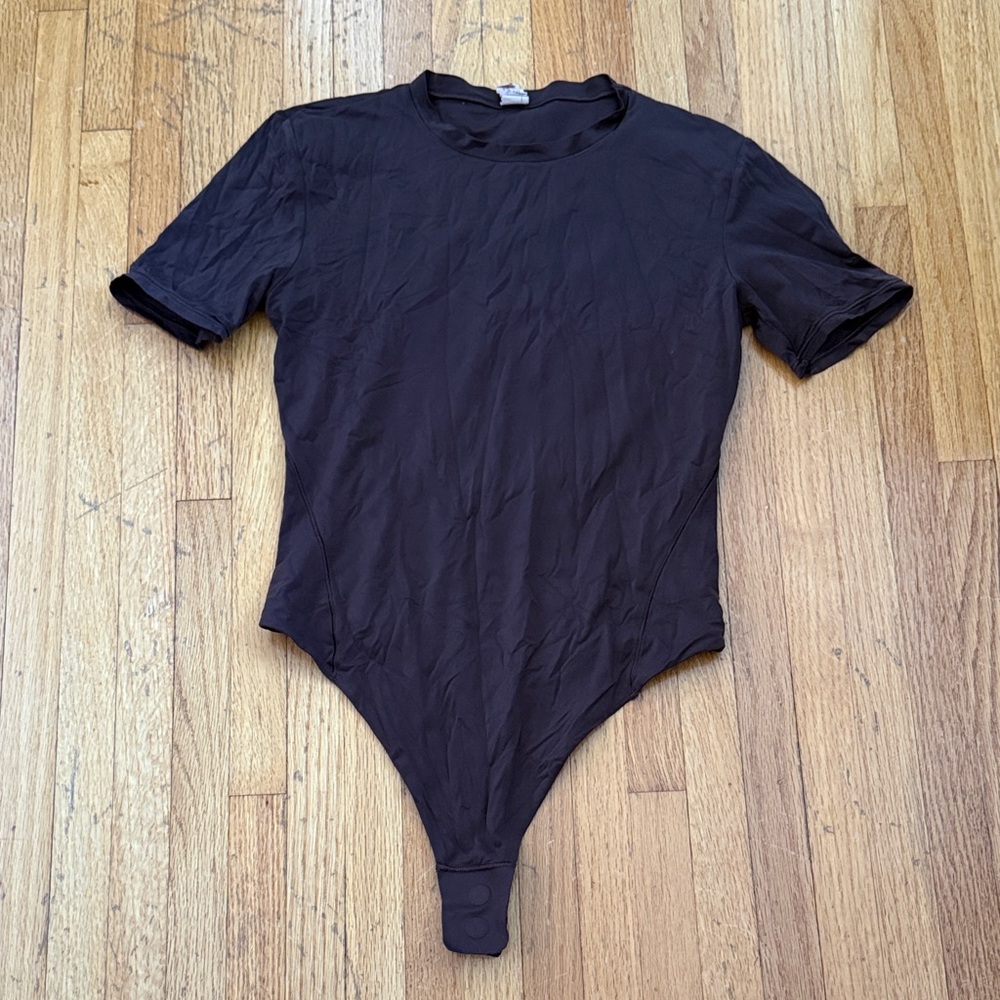 Wundermost Ultra-Soft Nulu Short-Sleeve Crew Thong Bodysuit